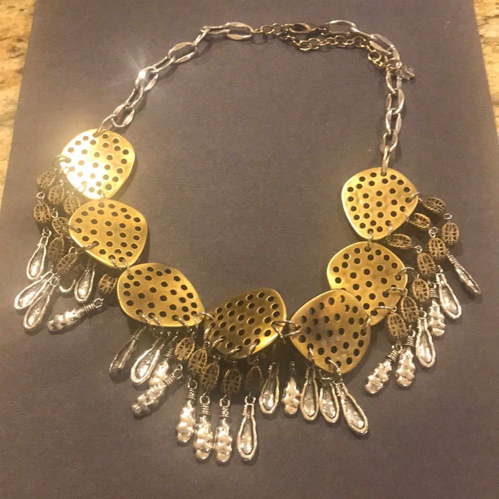 Beautiful necklace 3/$30